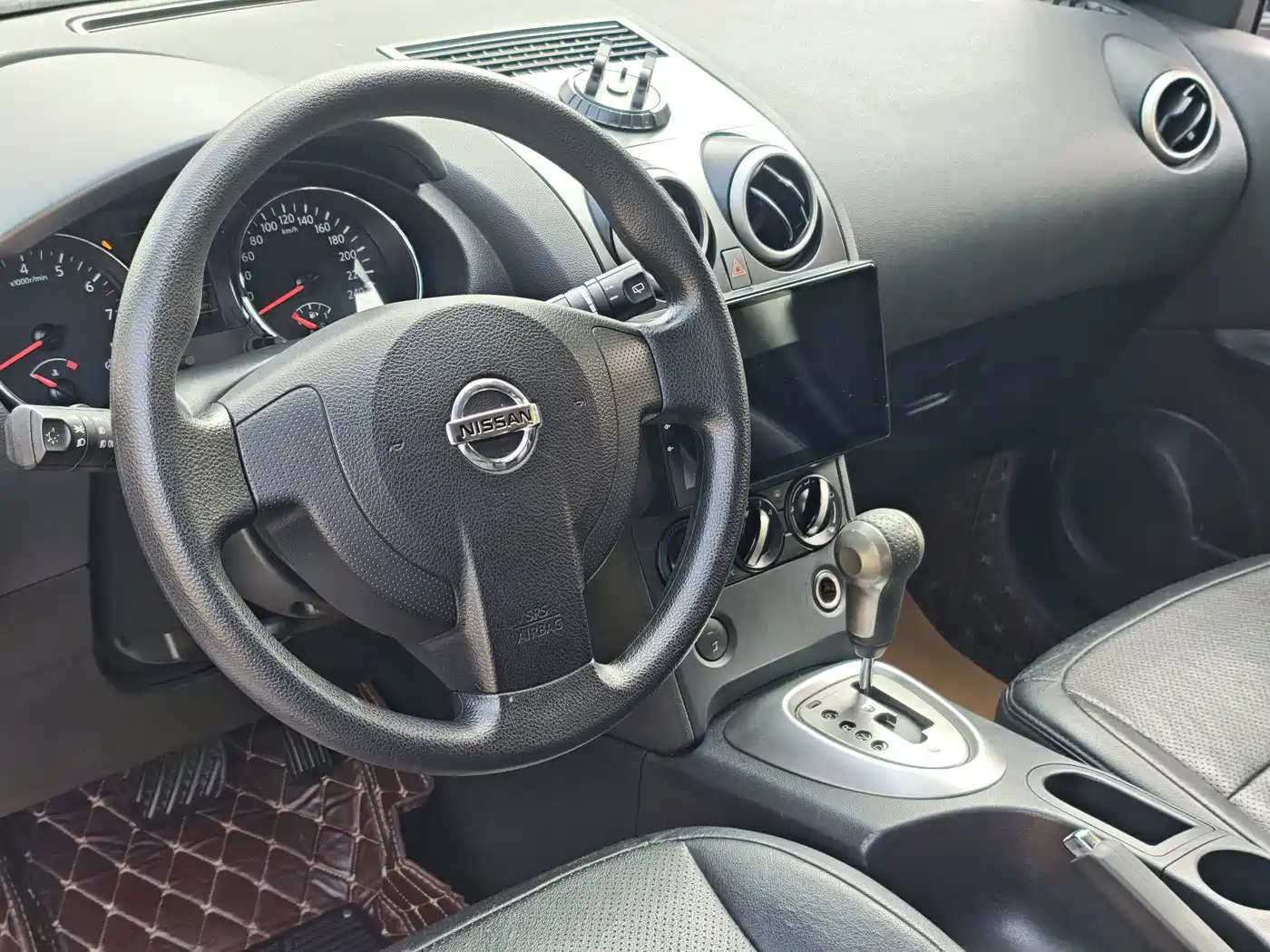 Nissan Qashqai 2012 2012 2.0XL Fire CVT 2WD