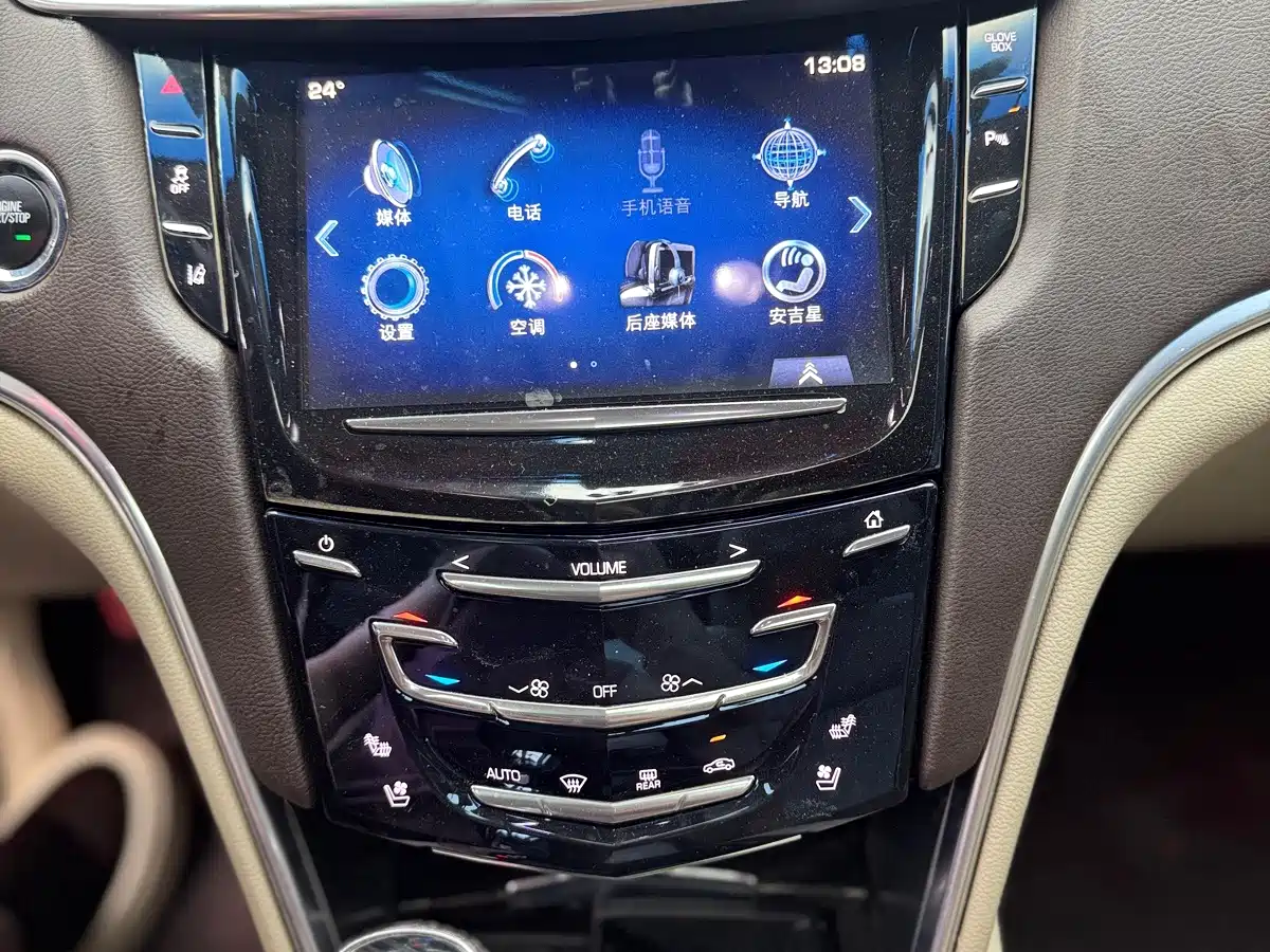 Cadillac XTS 2015 2014 28T Platinum Edition