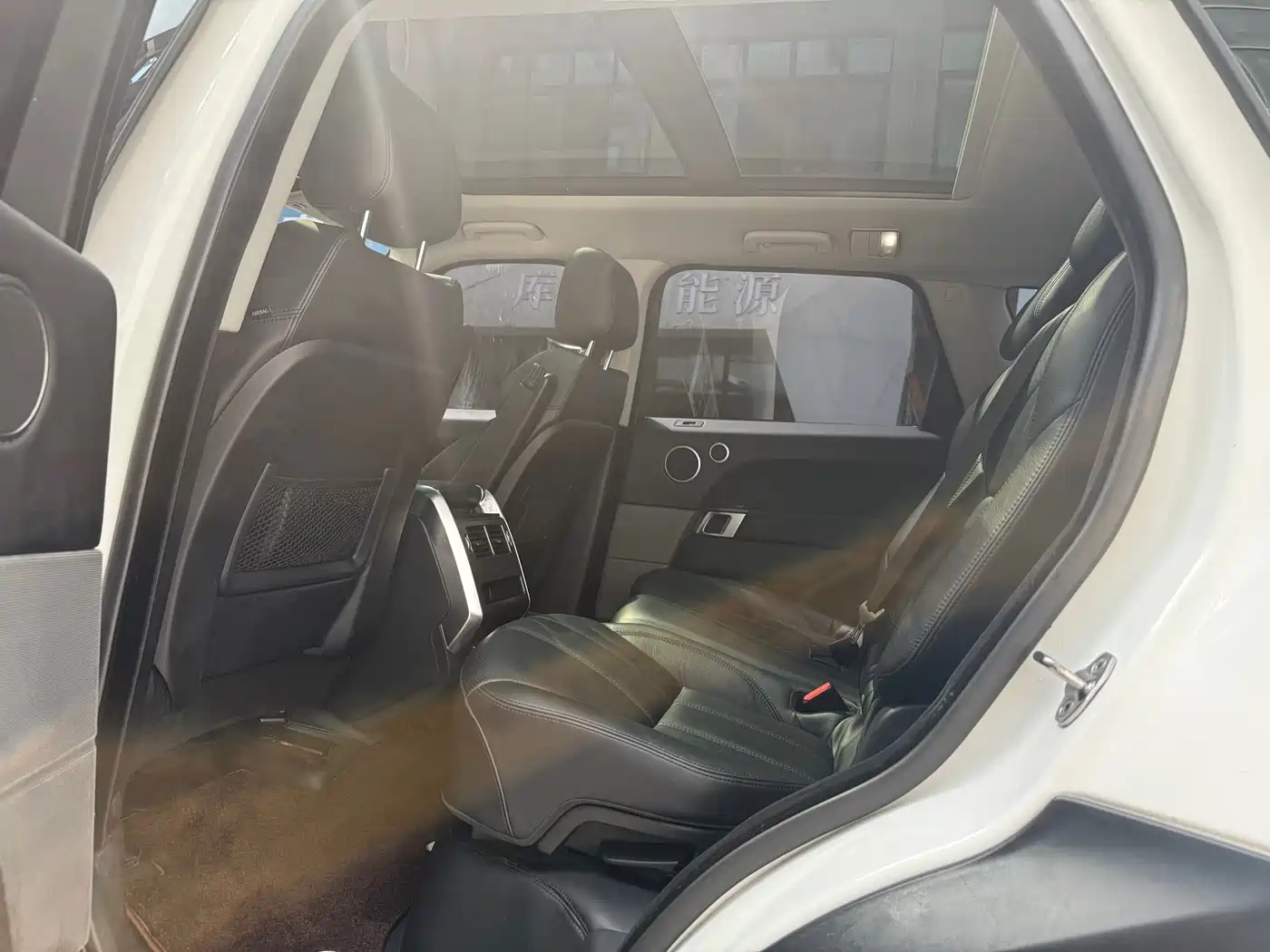 Land Rover Range Rover Sport 2016 3.0 SDV6 HSE фото 6