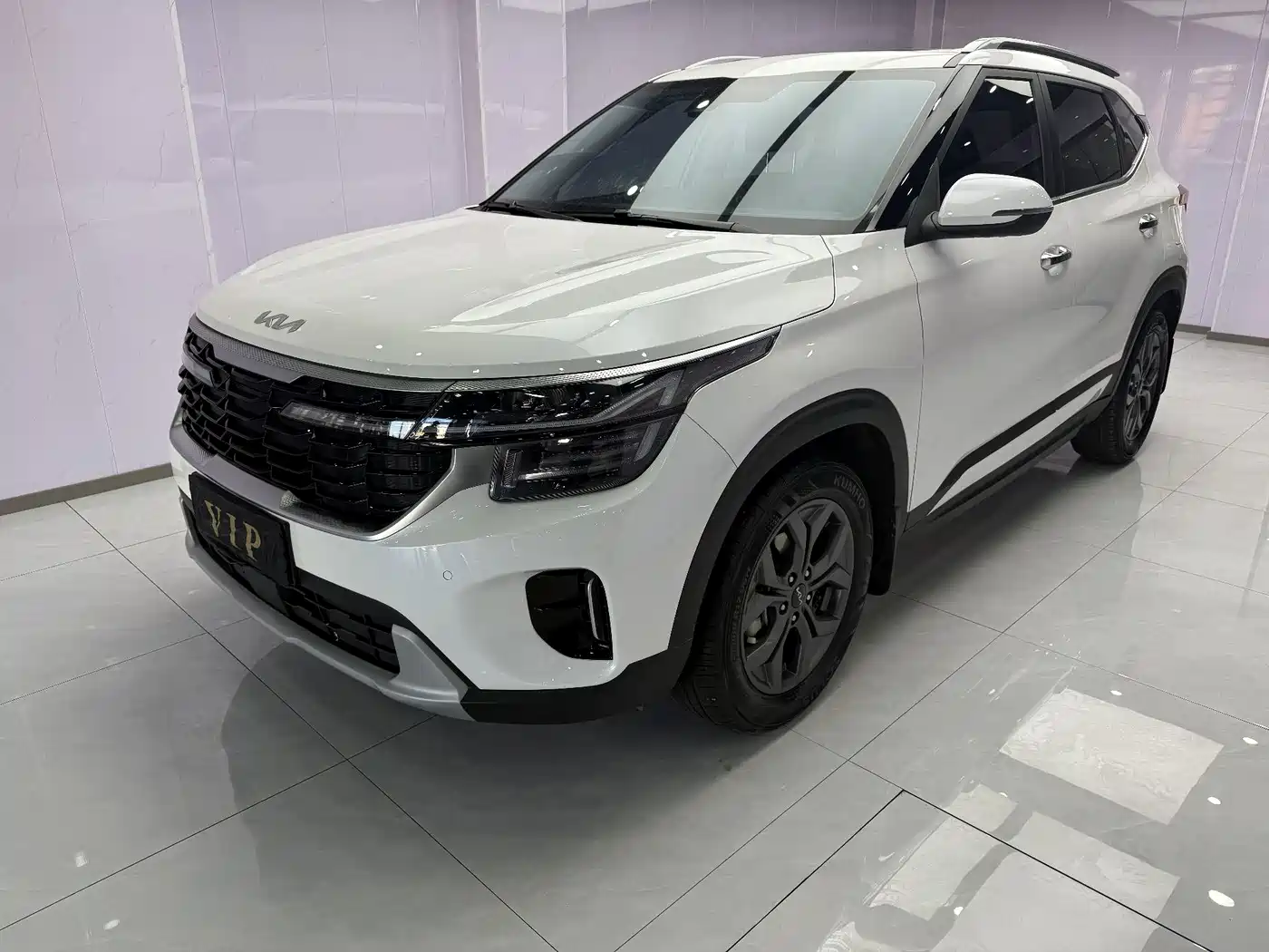 Kia Seltos 2023 1.5L CVT Luxury Edition