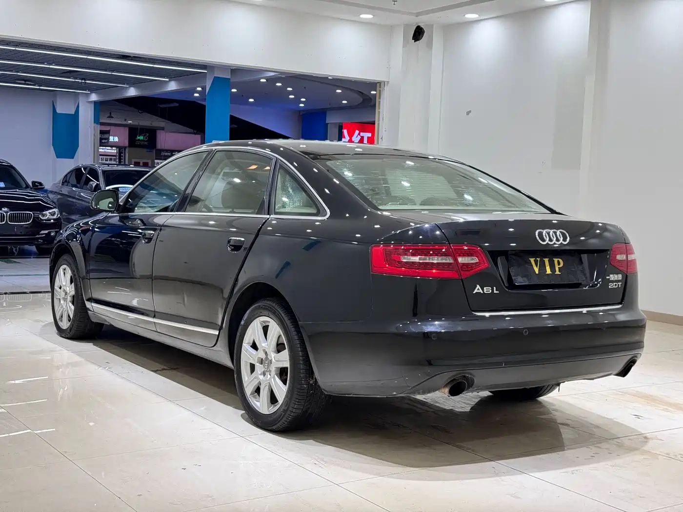 Audi A6L 2011 2.0 TFSI Automatic Comfort фото 5