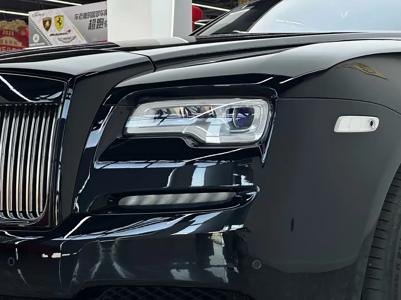 Rolls-Royce Wraith 2017 2017 6.6T Black Badge Edition