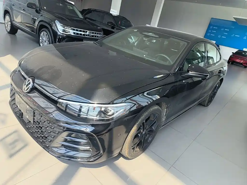 Volkswagen Passat 2025 2026 Pro 380TSI Starlight Dragon Prestige Edition