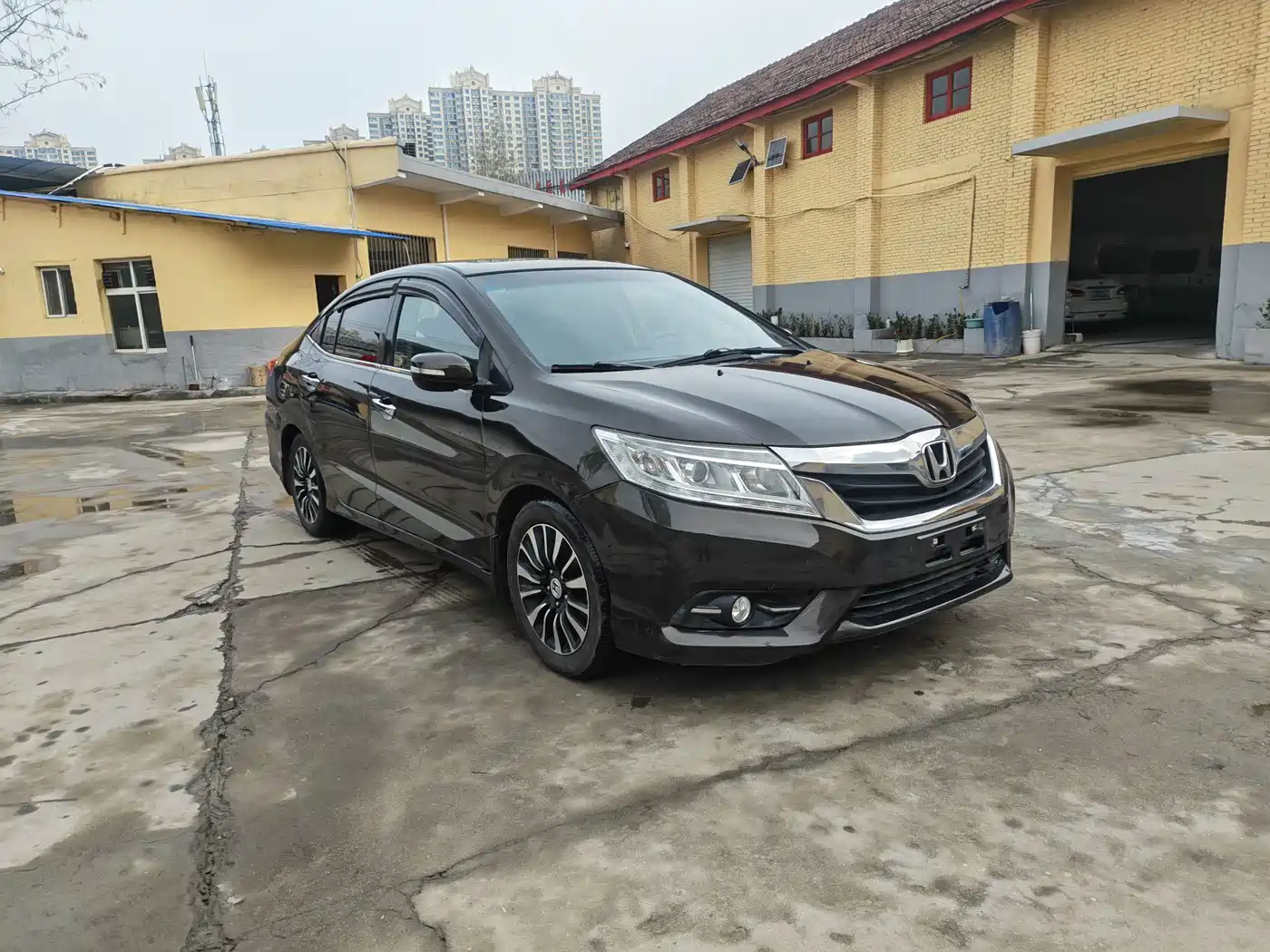 Фото 3 - Honda Crider