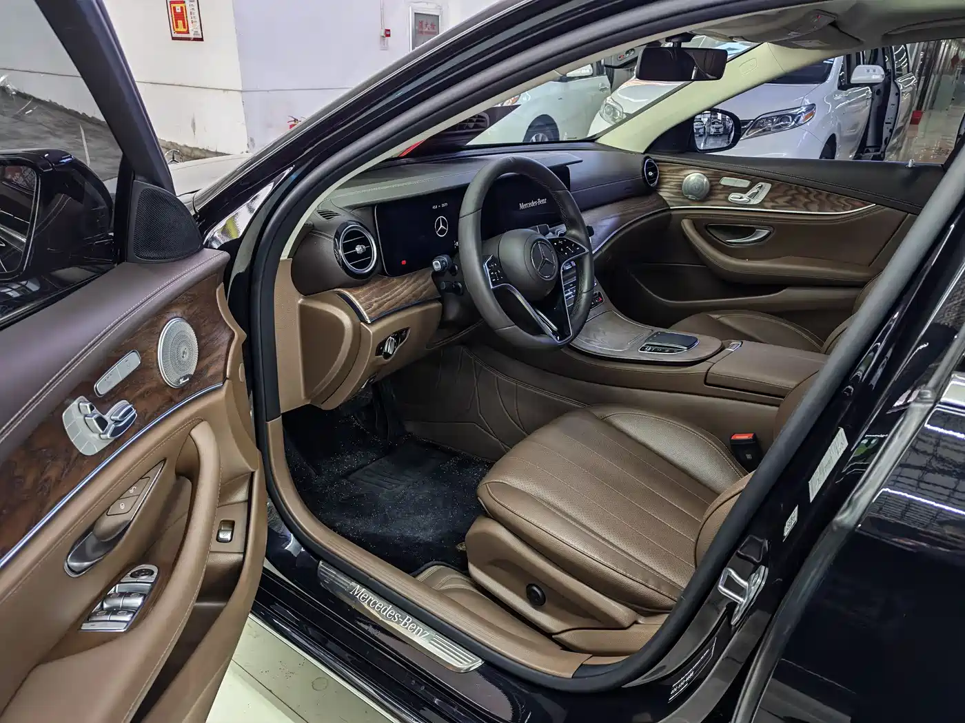 Mercedes-Benz E-Class 2023 Facelift E 300 L Sport Fashion фото 7