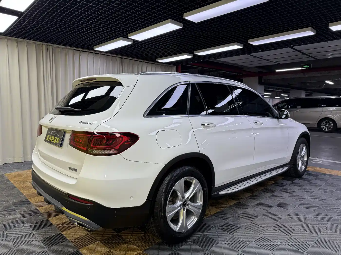 Mercedes-Benz GLC 2020 Facelift GLC 260 L 4MATIC Dynamic фото 4