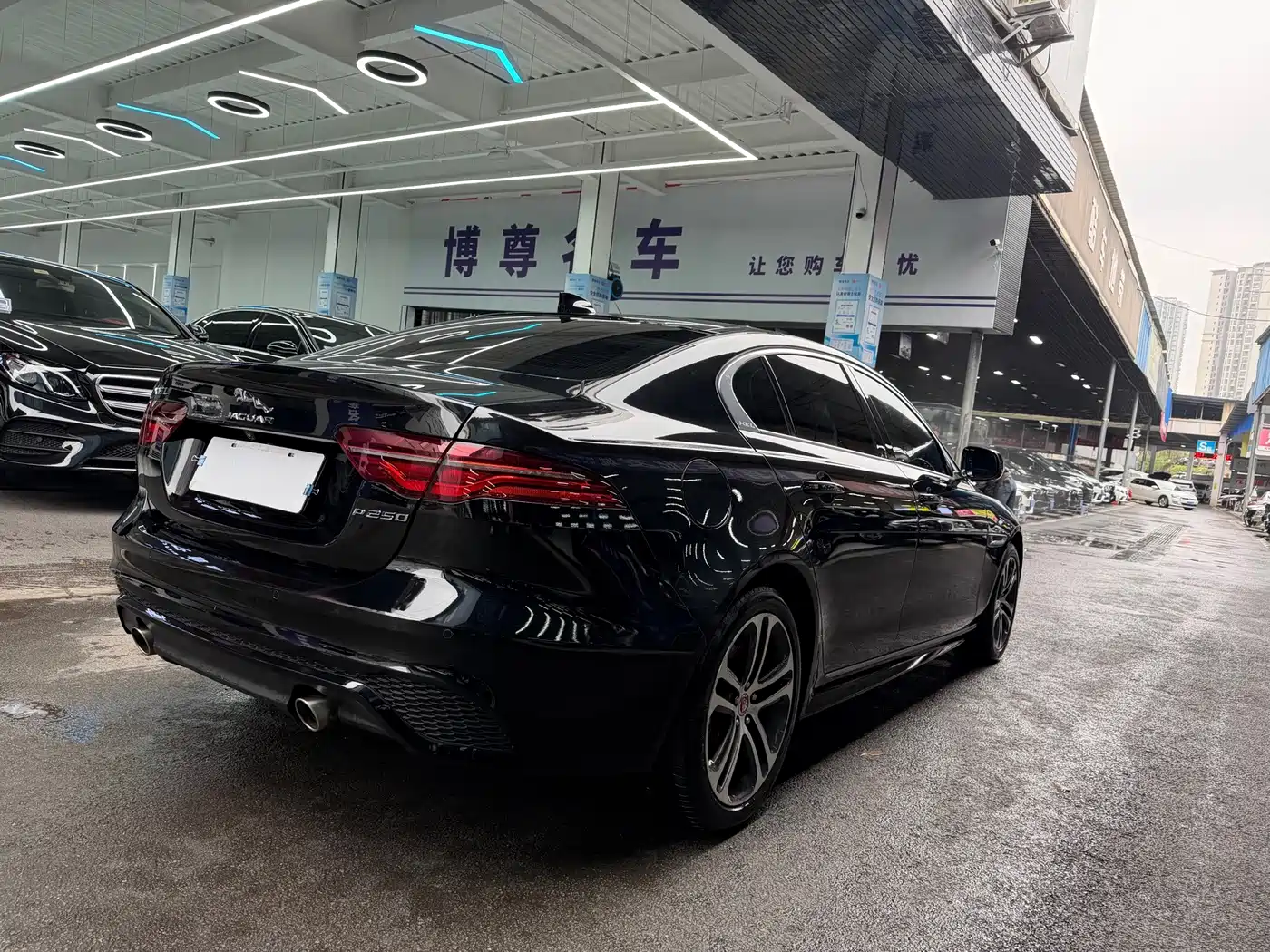 Jaguar XEL 2024 2024 Model 2.0T 250PS R-DYNAMIC S Progressive Sport Edition