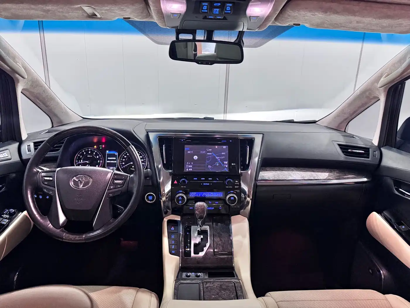 Toyota Alphard 2018 Facelift 3.5L Premium Edition фото 5