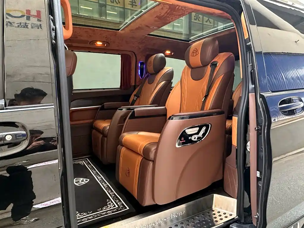 MERCEDES-BENZ V CLASS