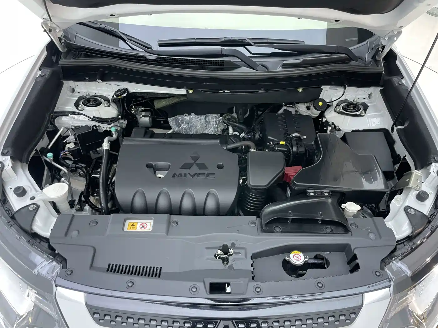 Mitsubishi Outlander 2023 2021 2.0L FWD Comfort Edition 5-seater