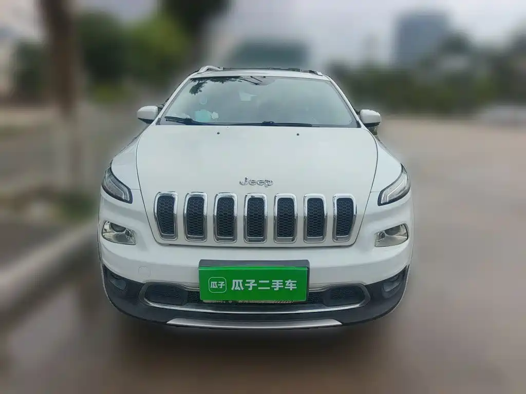 Jeep Cherokee 2018 2017 2.0L Superior Edition