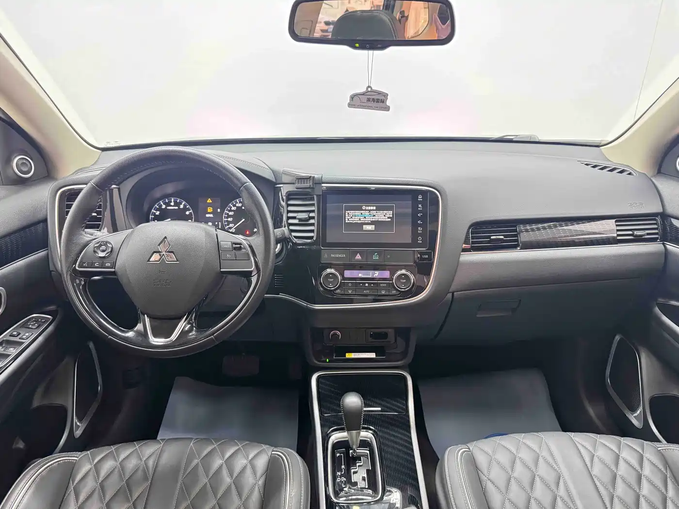 Mitsubishi Outlander 2021 2.0L FWD Comfort Edition 5-seater фото 15