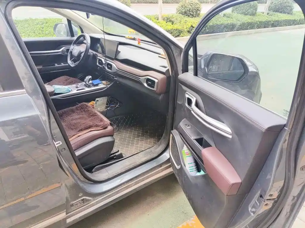 Geely Okavango 2022 2022 1.8TD Automatic Premium 7-Seater