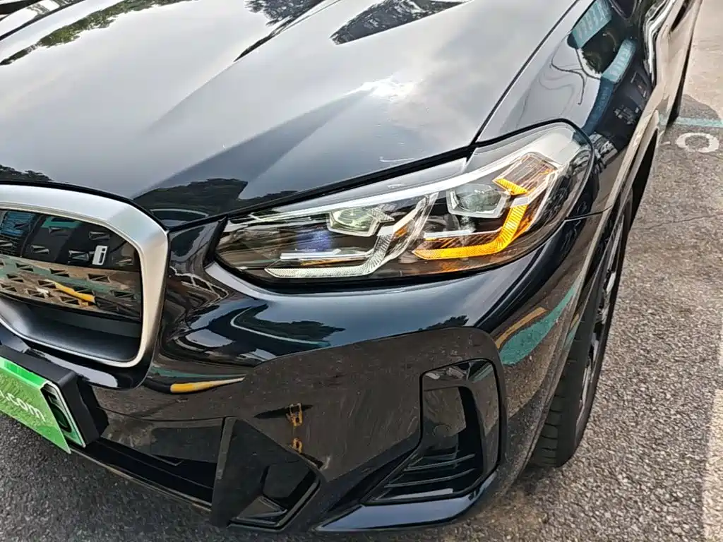 Фото 24 - BMW iX3