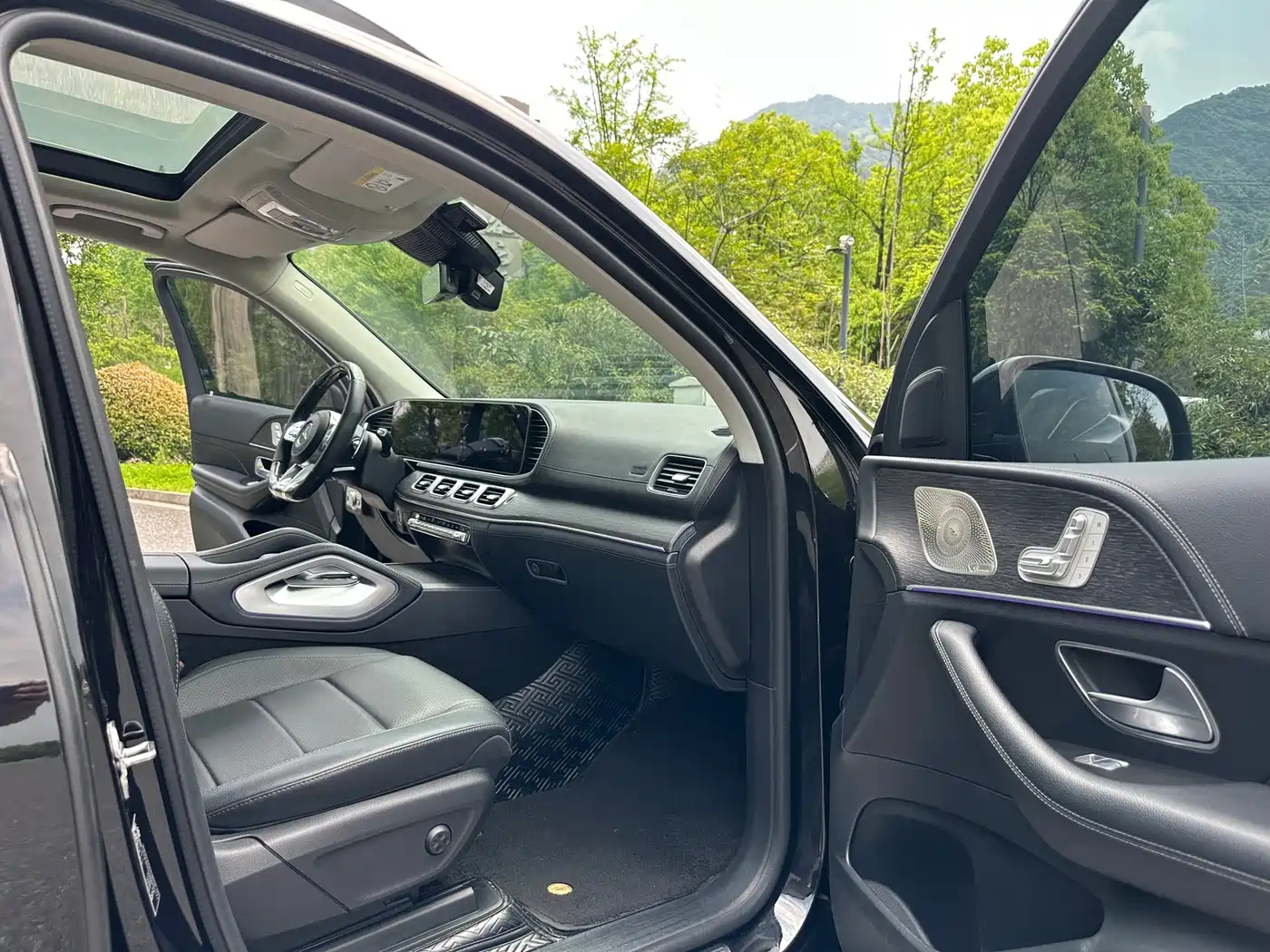 Mercedes-Benz GLE 2022 GLE 450 4MATIC Fashion фото 11