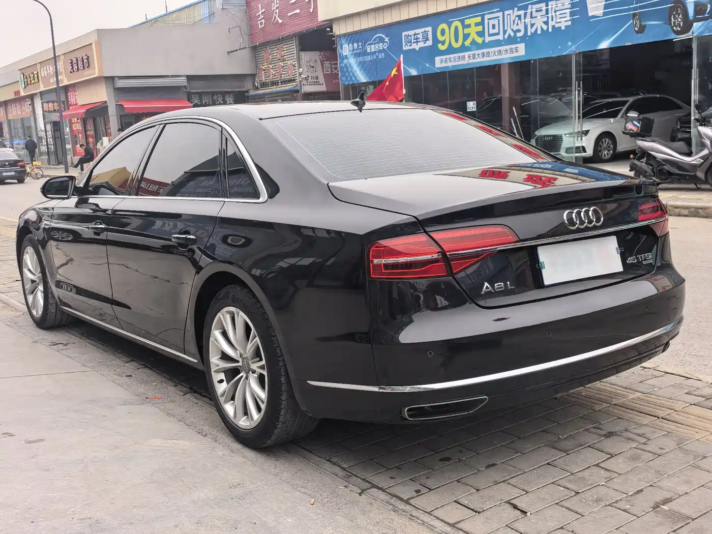 Audi A8 2014 A8L 45 TFSI quattro Luxury фото 14