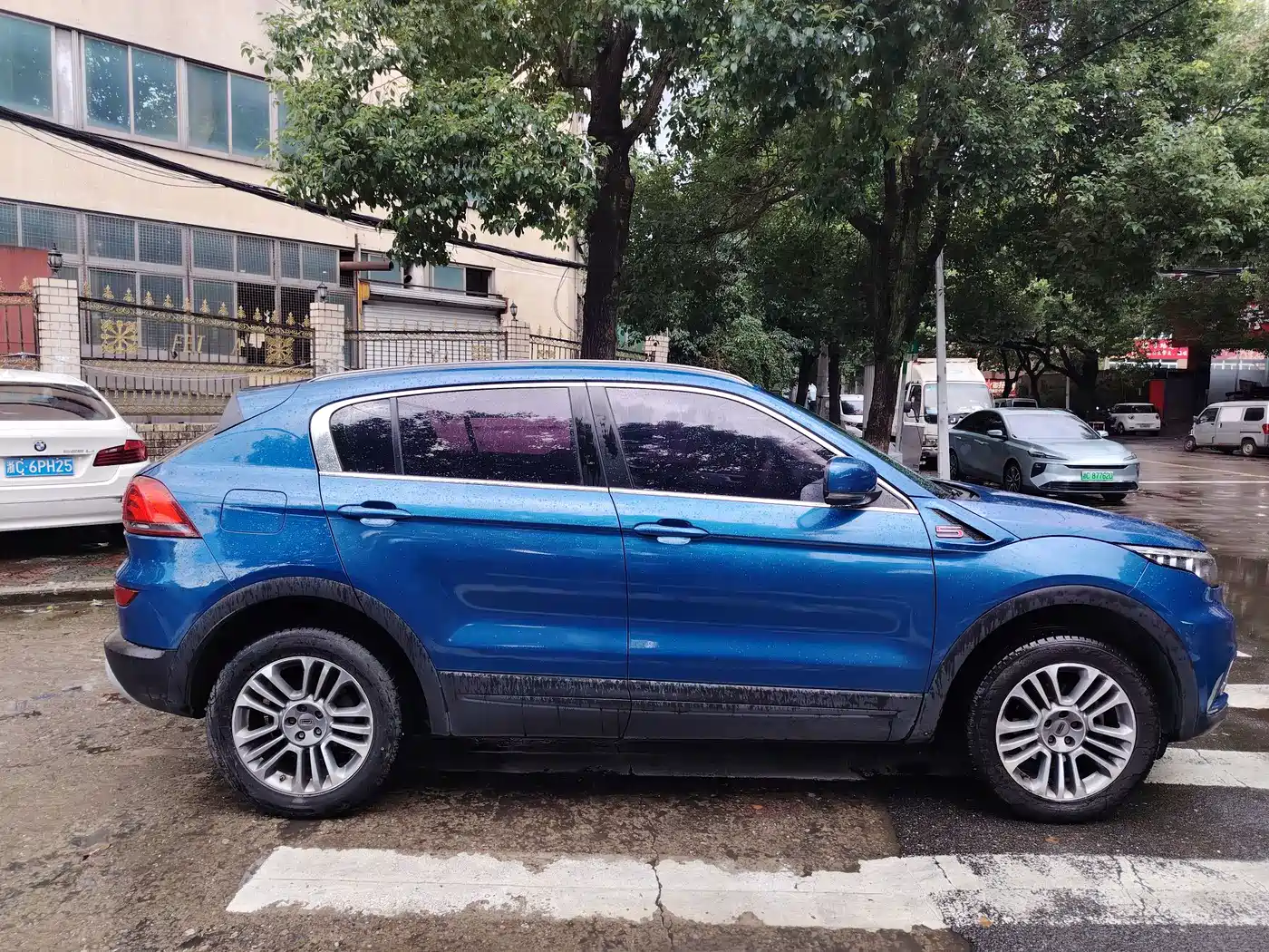 Qoros 5 2018 2018 1.6T Automatic Premium Type