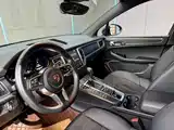Фото 11 - Porsche Macan