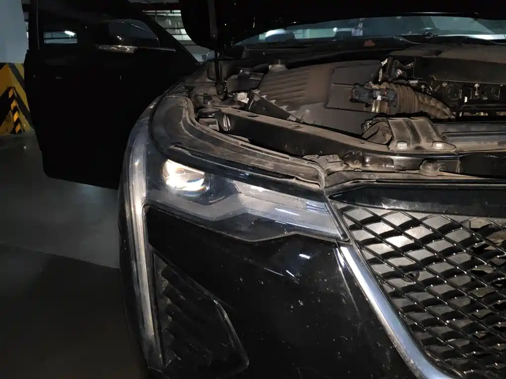 Cadillac CT4 2024 2023 25T Luxury Model