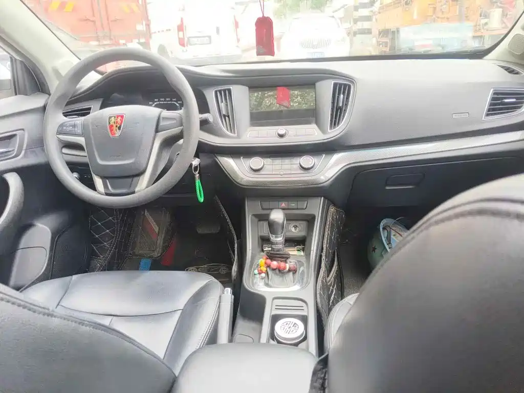 Roewe 360 2015 2015 1.5L Automatic Luxury