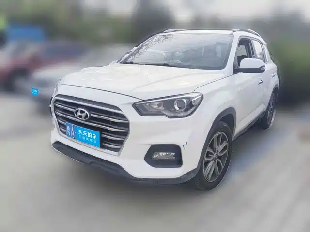 Hyundai Beijing Hyundai ix35 2019 2.0L Automatic 2WD Zhiyong·Enjoy China V — фото 1