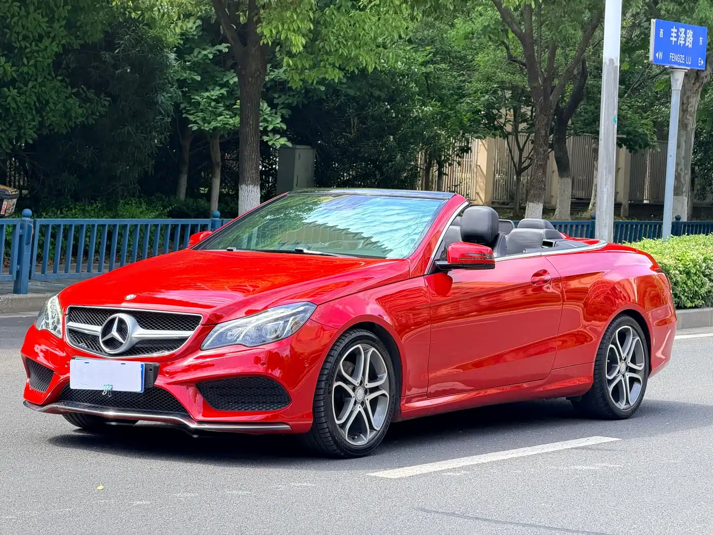 Mercedes-Benz E-Class (Import) 2014 E 260 Convertible Coupe фото 6