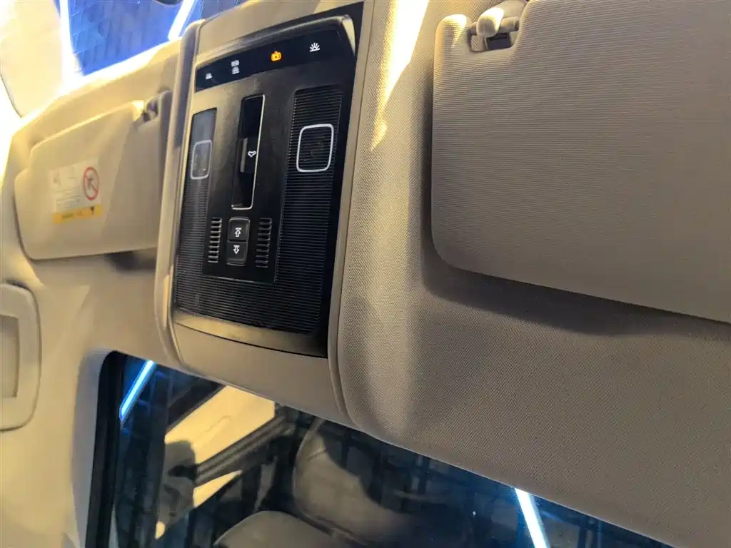 Volkswagen Passat 2021 Model 330TSI Elite Edition фото 18