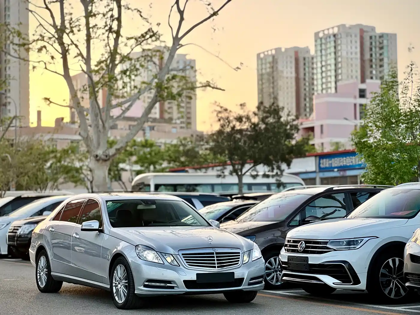 Mercedes-Benz E-Class 2011 E 300 L Elegance фото 3