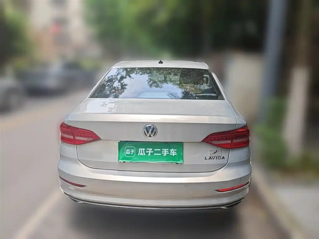 Volkswagen Lavida 2018 1.5L Automatic Comfort Version China V фото 3