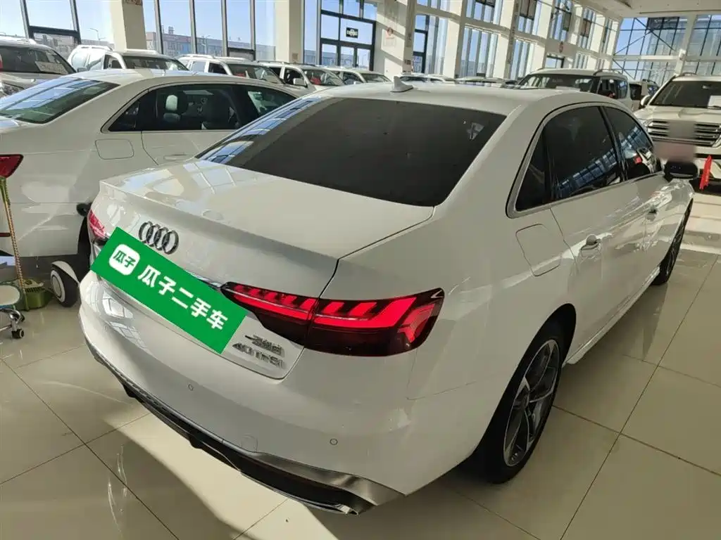 Audi A4L 2020 40 TFSI Fashion Dynamic Edition фото 23