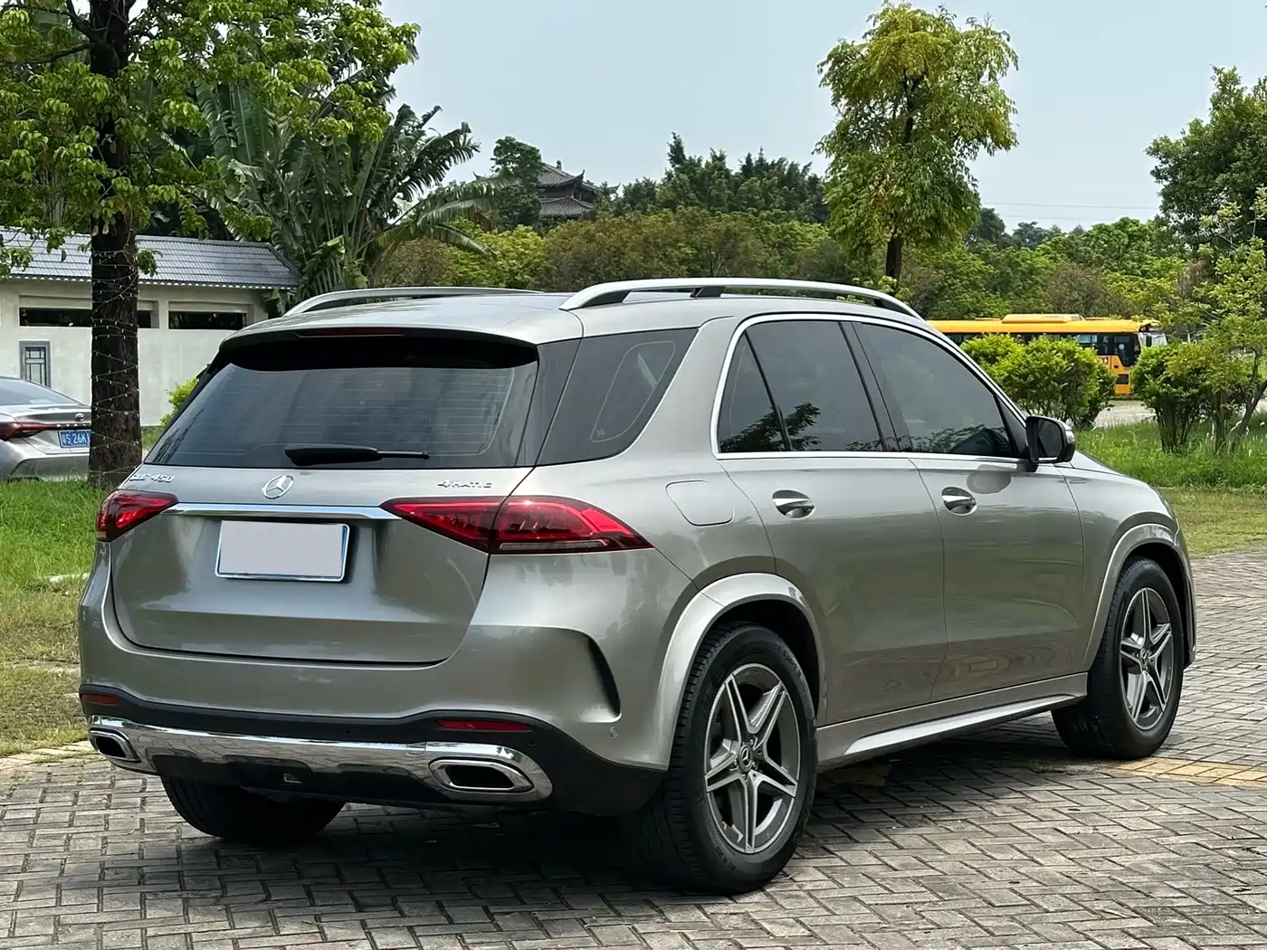 Mercedes-Benz GLE, миниатюра 6