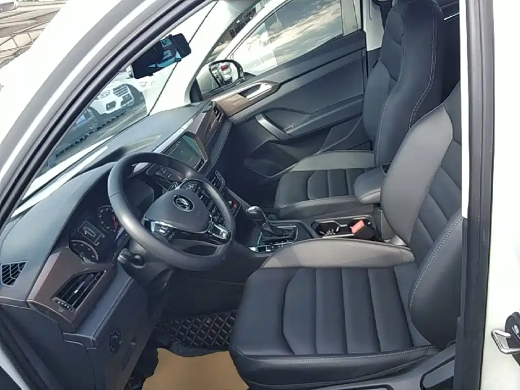 Volkswagen Tharu, миниатюра 15