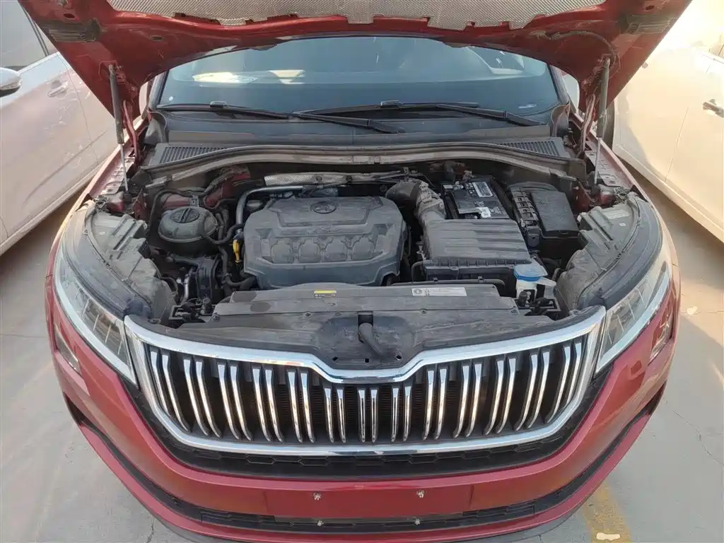 Škoda Kodiaq GT 2019 TSI330 2WD Comfort Edition China VI фото 10