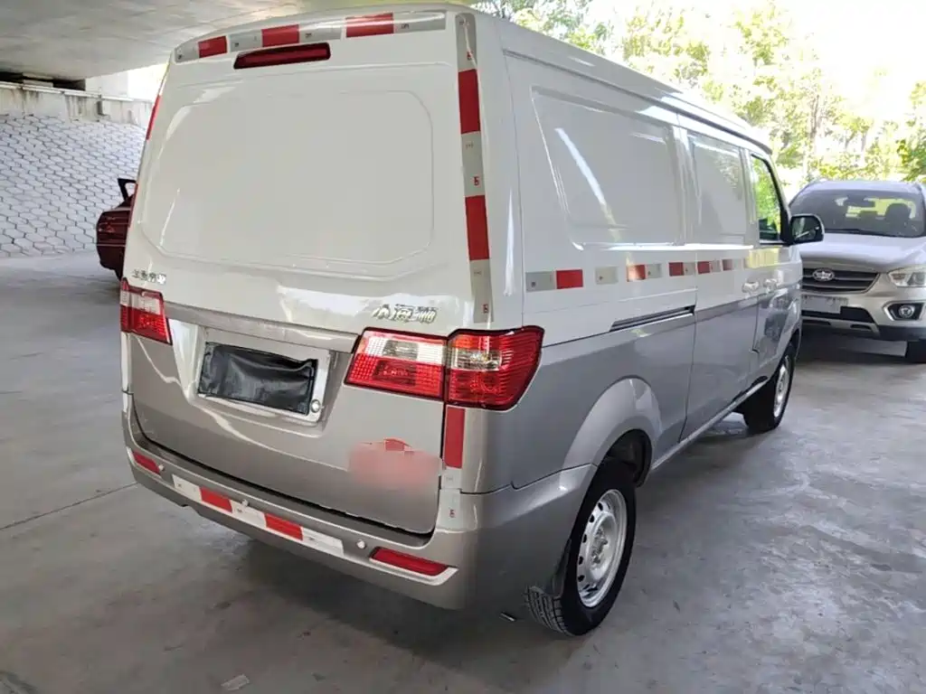 Jinbei Little Sea Lion X30 2025 2023 1.5L Fortune Van 2/5 Seats Non-AC SWC15M