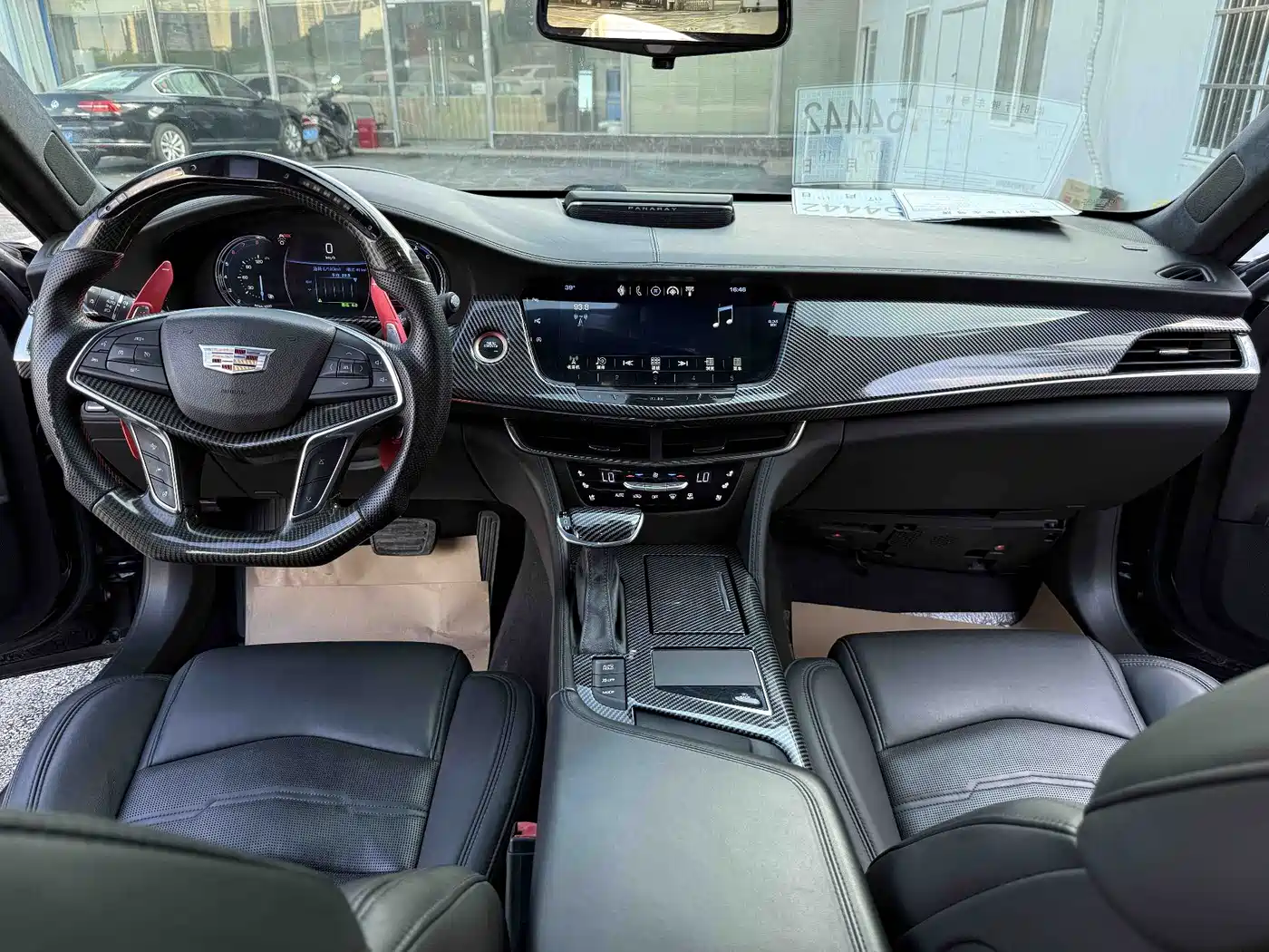 Фото 8 - Cadillac CT6