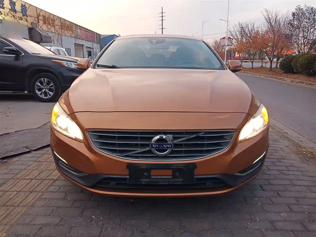 Volvo S60 2014 2015 S60L 2.0T Smart Vision