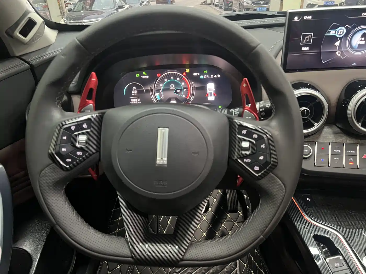 WEI PAI WEI BRAND VV7