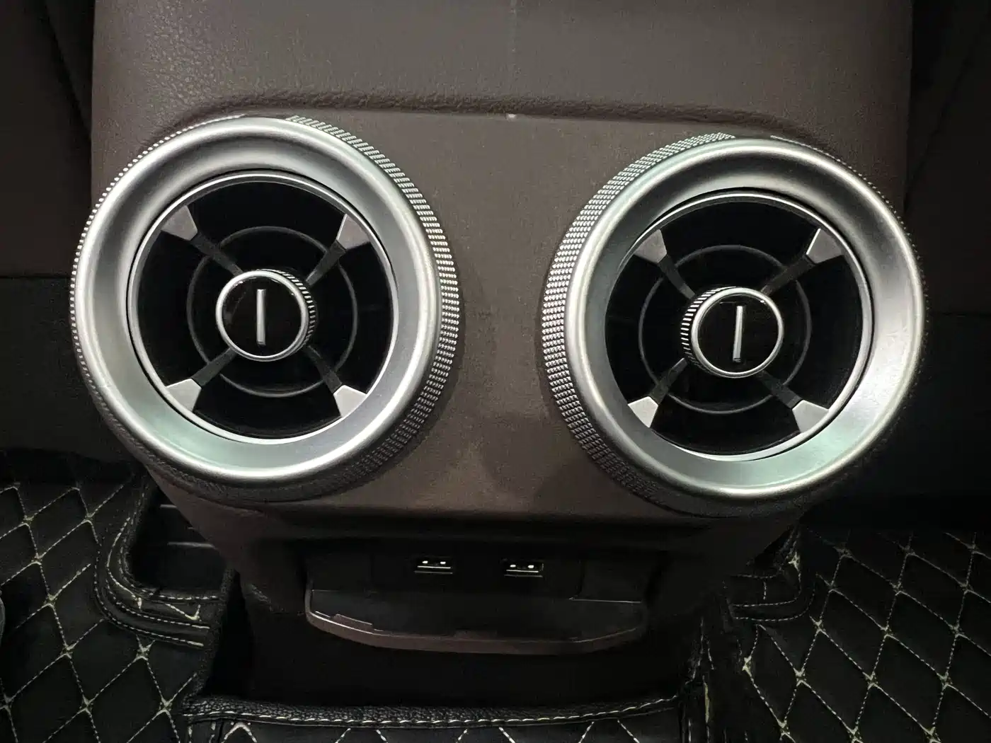 WEI PAI WEI BRAND VV7