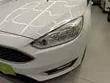 Фото 24 - Ford Focus