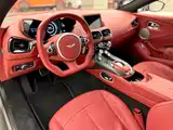 Фото 8 - Aston Martin Vantage