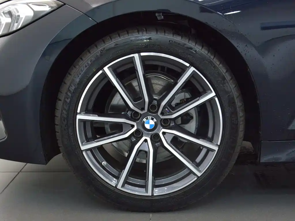 BMW 3 Series 2026 2026 325Li M Sport Package