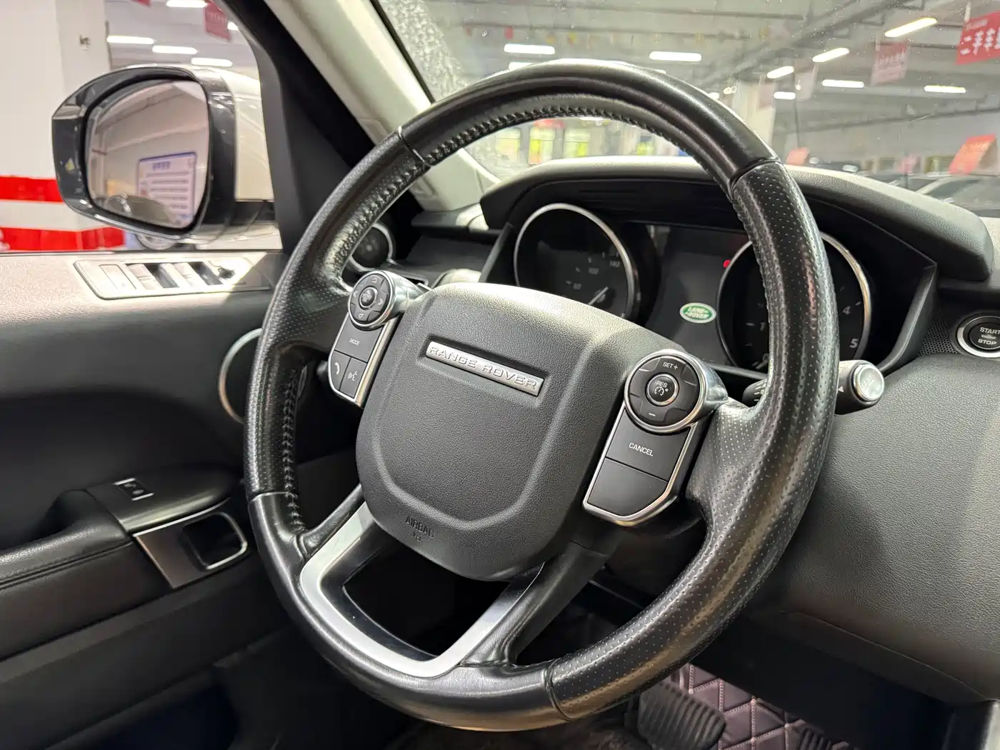 Фото 9 - Land Rover Range Rover Sport
