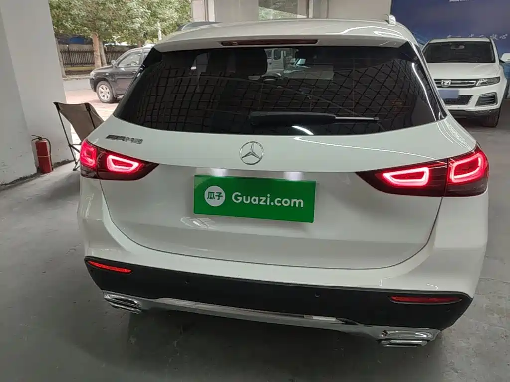 Фото 6 - Mercedes-Benz GLA