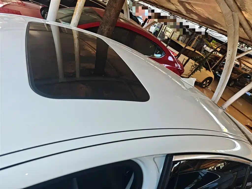 Jaguar XF 2015 2015 XF 2.0T Luxury Edition