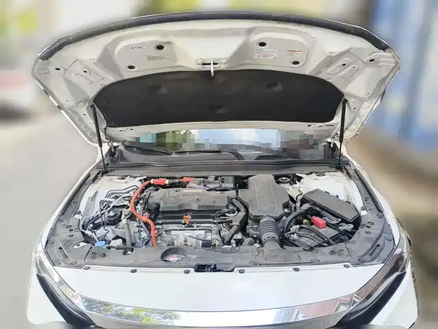 Honda Accord 2022 Sharp Hybrid 2.0L Sharp Leader Edition — фото 3