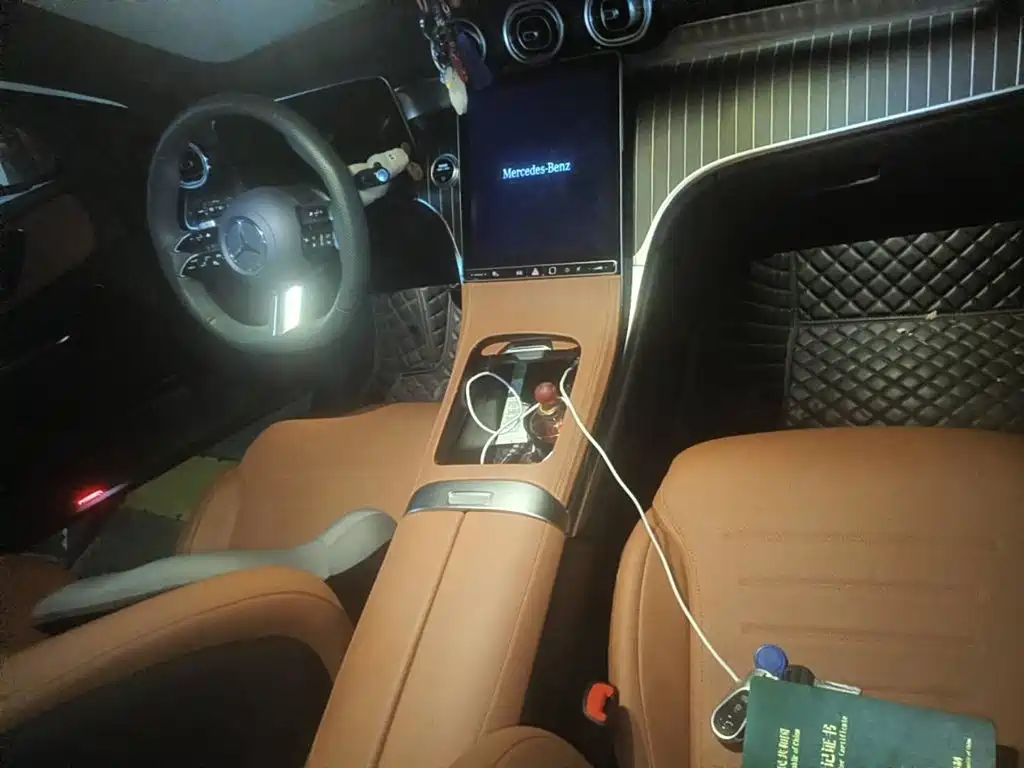 Mercedes-Benz GLC, миниатюра 11