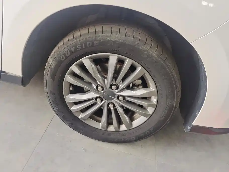 SAIC Maxus Maxus G50 2024 2023 Model PLUS 1.5T Happiness Recommended Auto Launch Edition