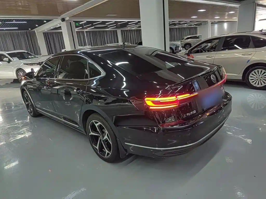 Volkswagen Passat 2025 2025 Outstanding 330TSI Starlight Elite Edition