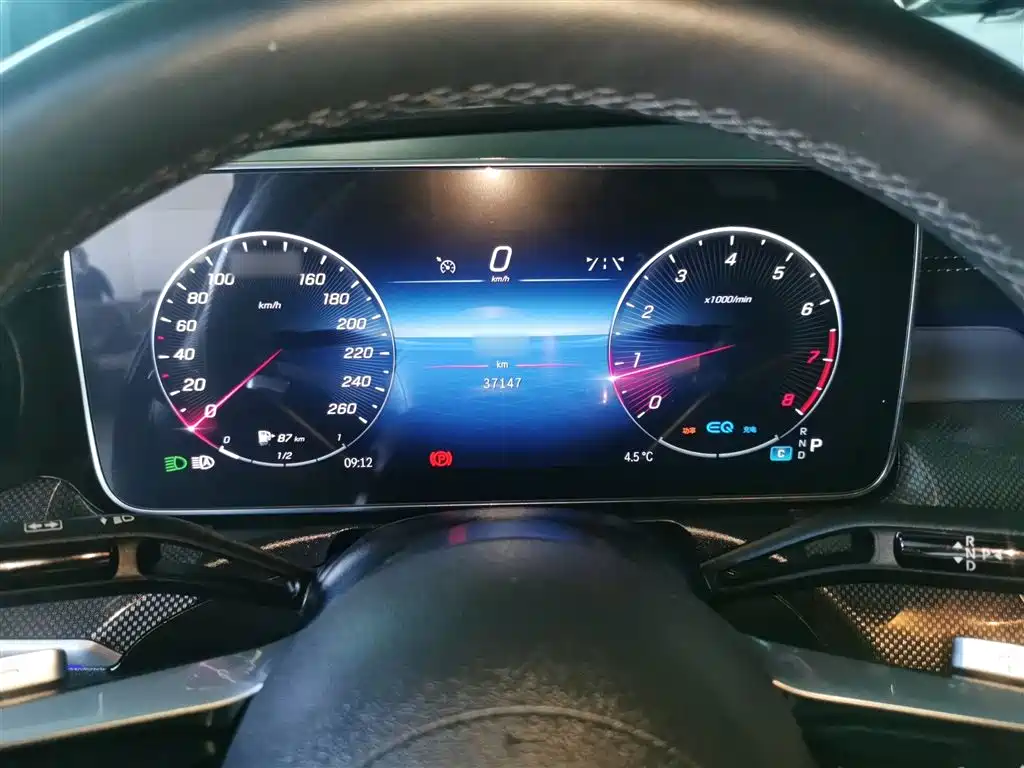 Mercedes-Benz C-Class 2022 C 260 L Sport Edition фото 4