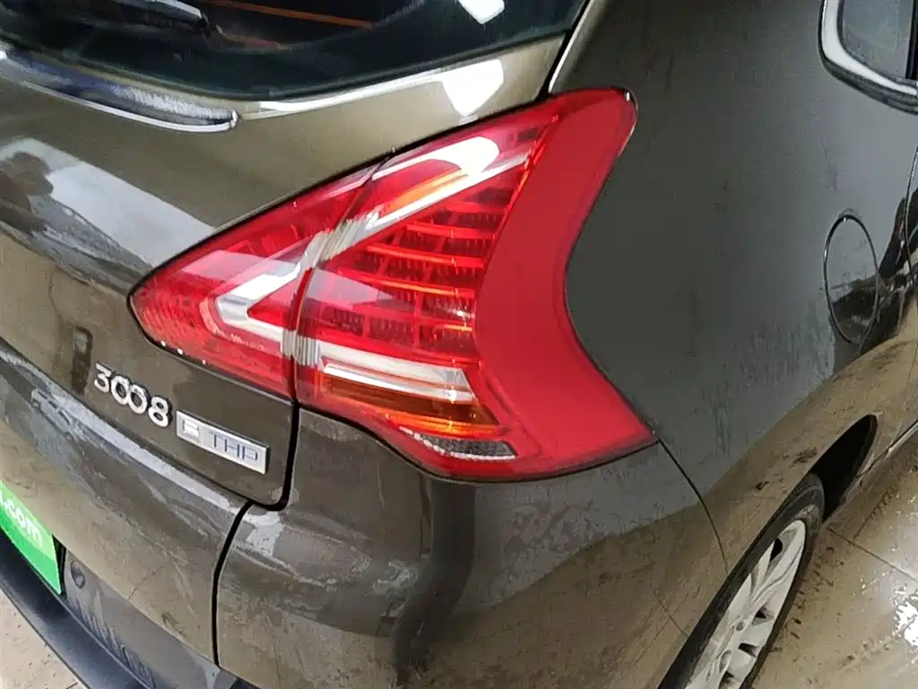 Peugeot 3008 2015 1.6THP Automatic Trend Edition фото 8